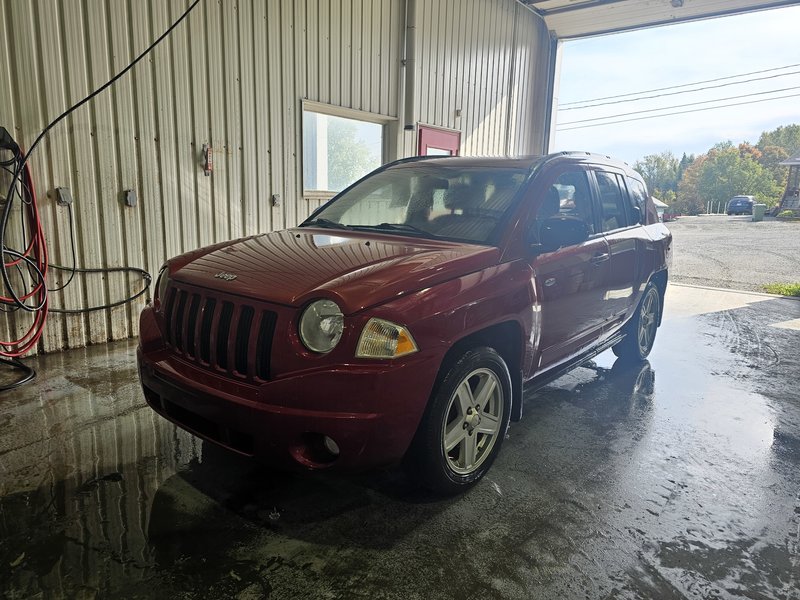 Jeep Compass North Edition 2010 VUS TRES ABORDABLE!!!