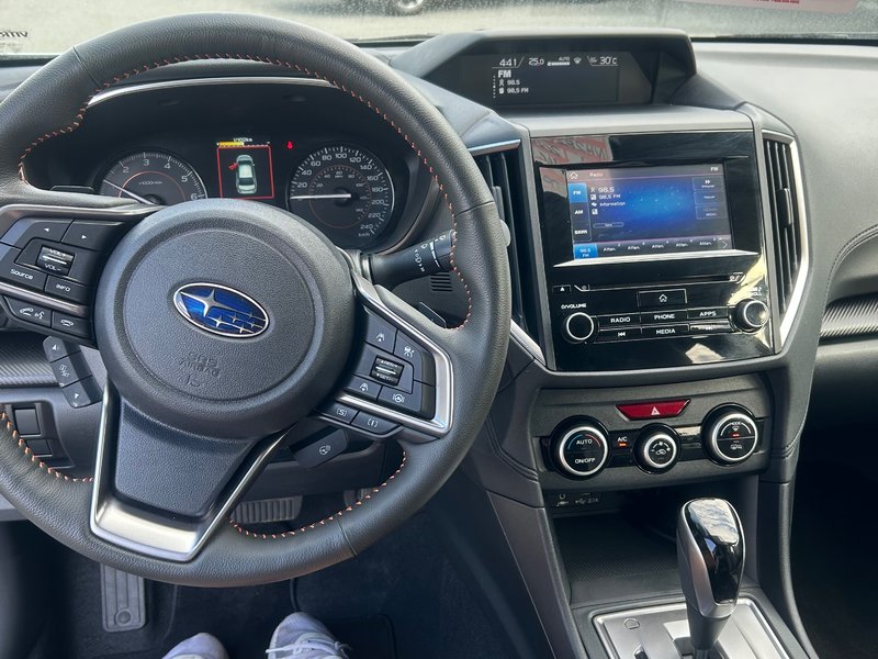 Subaru Crosstrek Touring, sièges chauffants, caméra de recul, Apple CarPlay et Android auto, Eyesight 2022 Complice de vos passions