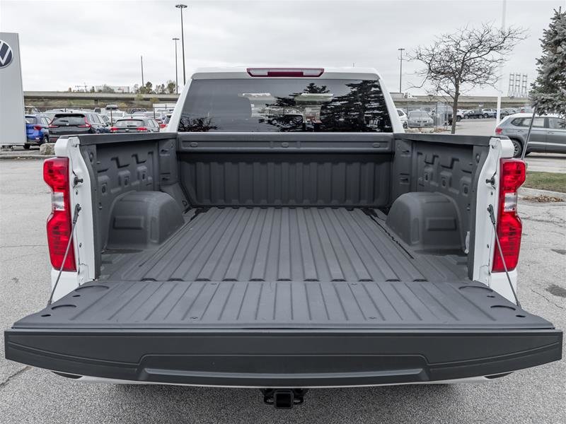 2023 Chevrolet Silverado 1500 Double Cab 4x4 Custom / Standard Box-23