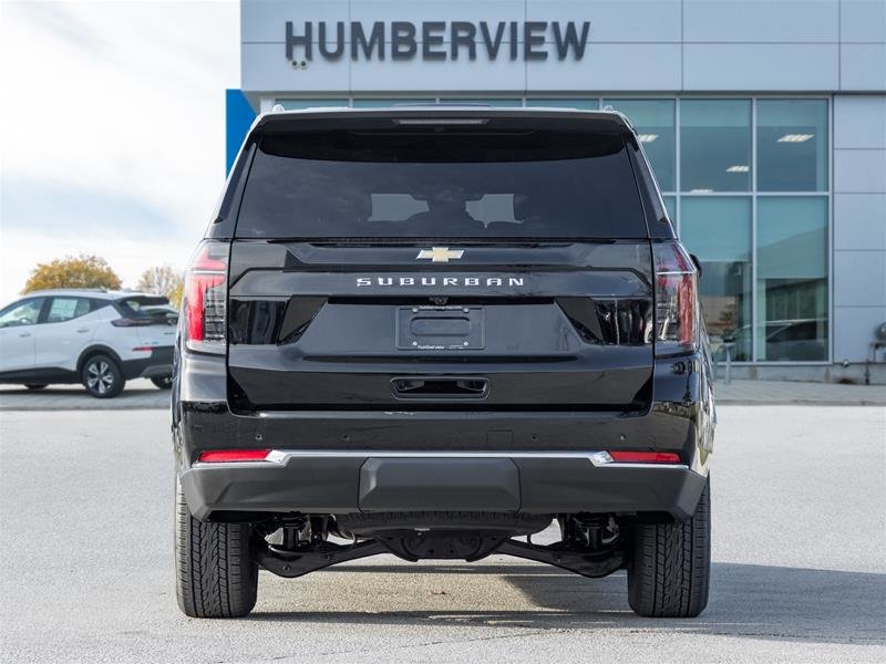 2025 Chevrolet Suburban LS-6