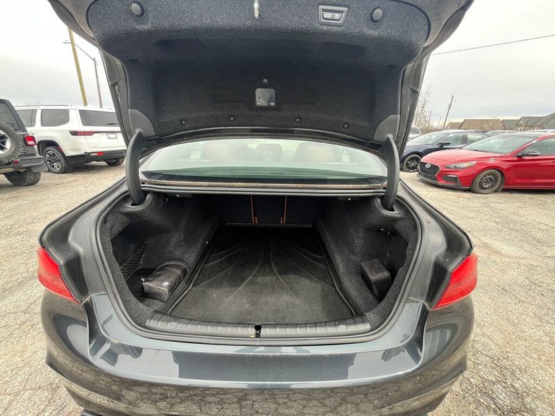 2019 BMW M5 Competition 4.4L TWIN TURBO CHARGED   V8 ENGINE   617 HP