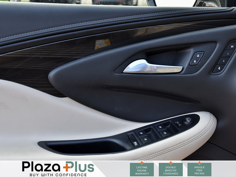 2020 Buick ENVISION Essence SUNROOF | CLEAN CARFAX ONE OWNER LOW KM | LEATHER SEATS