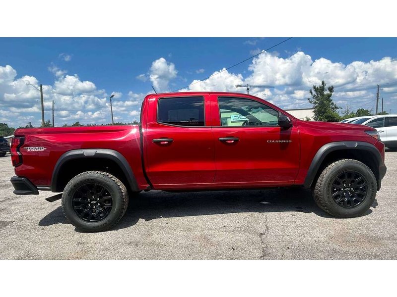 2025 Chevrolet Colorado 4WD Trail Boss 4WD Crew Cab Trail Boss