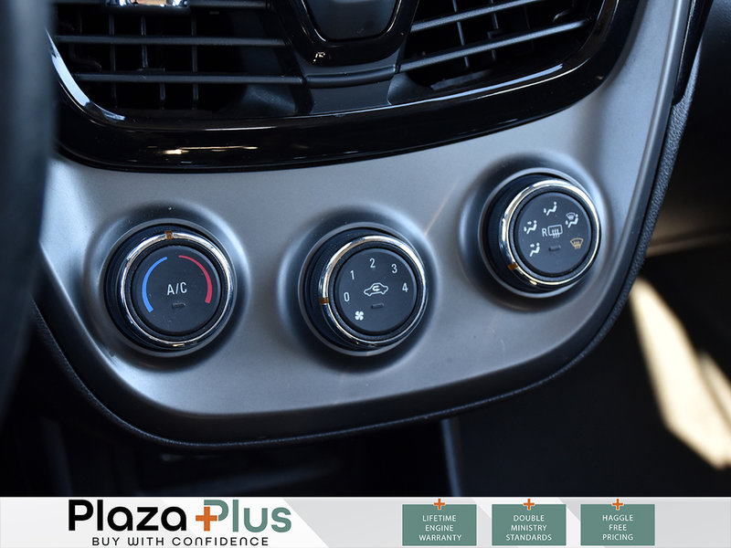 2019 Chevrolet Spark LT SUNROOF/HEATED LEATHERETTE FRONT SEATS/APPLE CAR PLAY/BACK UP CAMERA