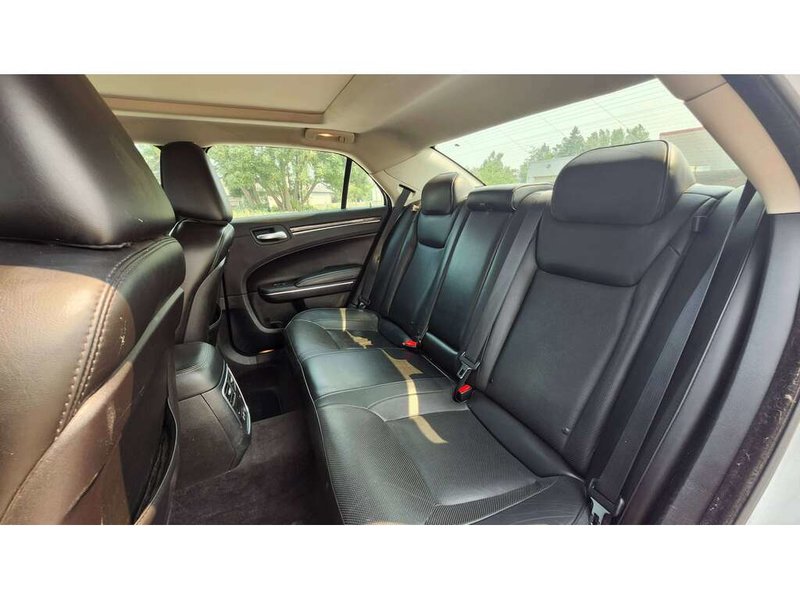2018 Chrysler 300 Limited 300 LIMITED RWD   3.6L PENTASTAR V6 ENGINE