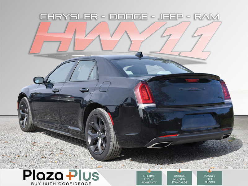2021 Chrysler 300 S