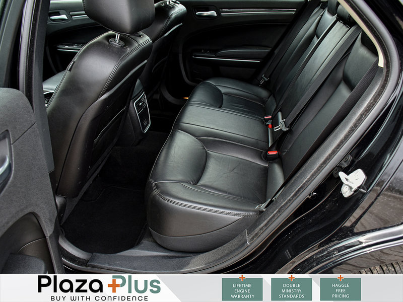 2022 Chrysler 300 Touring L HEATED LEATHER | APPLE CARPLAY ANDROID AUTO | REMOTE START | AWD