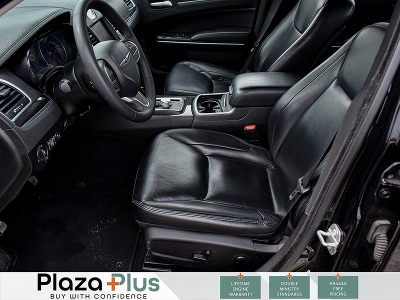 2022 Chrysler 300 Touring L HEATED LEATHER | APPLE CARPLAY ANDROID AUTO | REMOTE START | AWD
