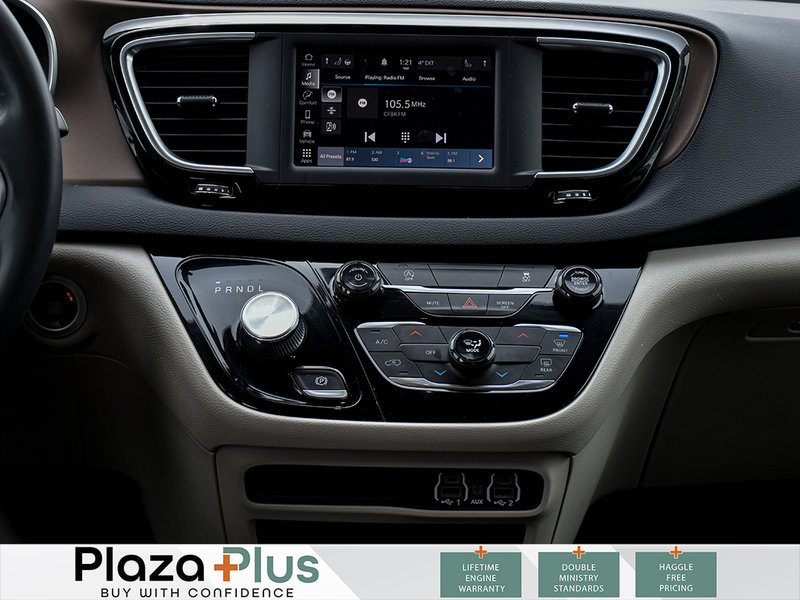 2022 Chrysler Grand Caravan SXT GREAT CONDITION! | POWER DOORS | REMOTE START | APPLE CARPLAY + ANDROID AUTO