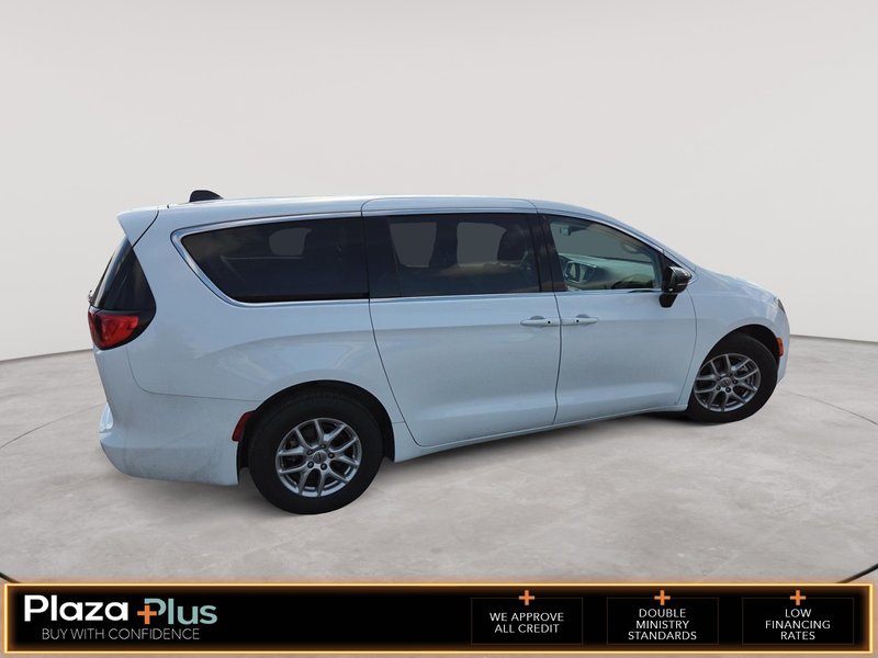 2024 Chrysler Grand Caravan SXT SXT 2WD