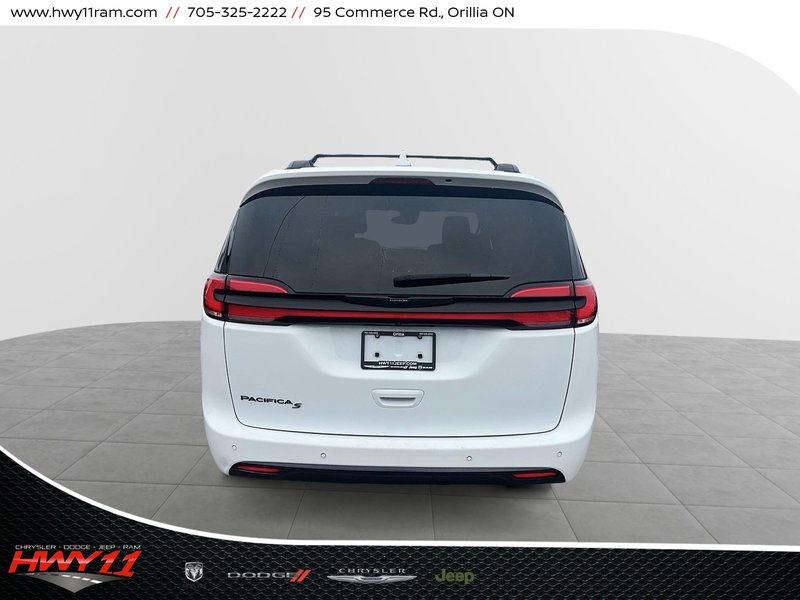 2022 Chrysler Pacifica TOURING L LOADED | APPLE CARPLAY | FINANCE ME