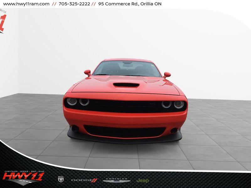 2023 Dodge Challenger R/T UNLEASH THE BEAST WITH THE 2023 DODGE CHALLENGER R/T BLACKTOP EDITION!