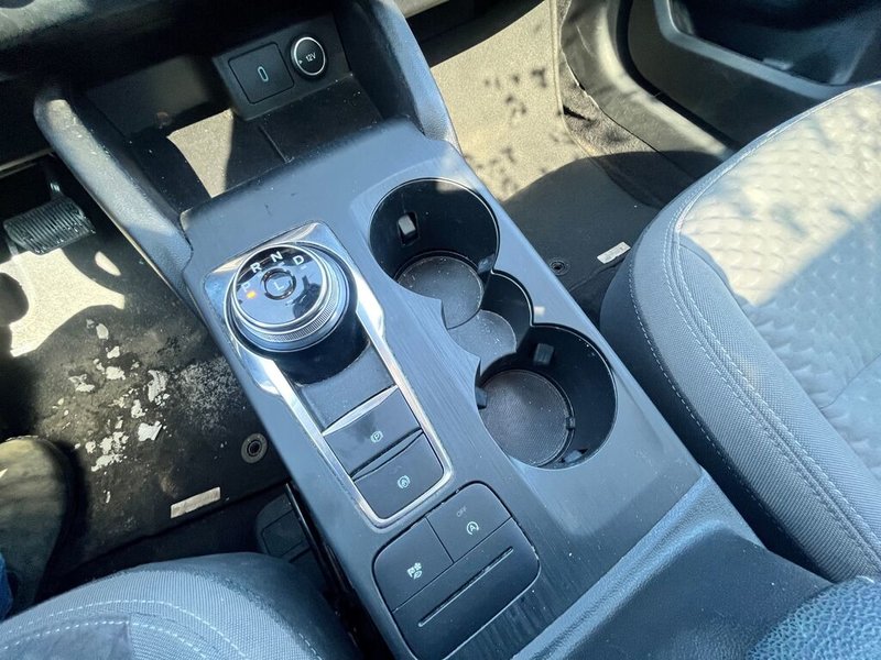 2020 Ford Escape SE SE AWD