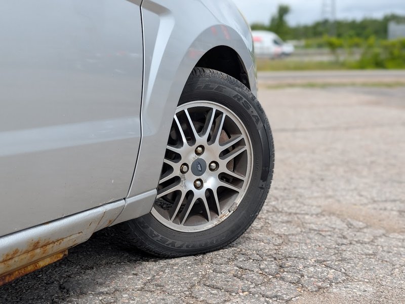2011 Ford Focus SE AS IS