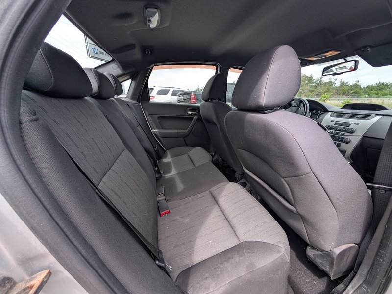 2011 Ford Focus SE AS IS