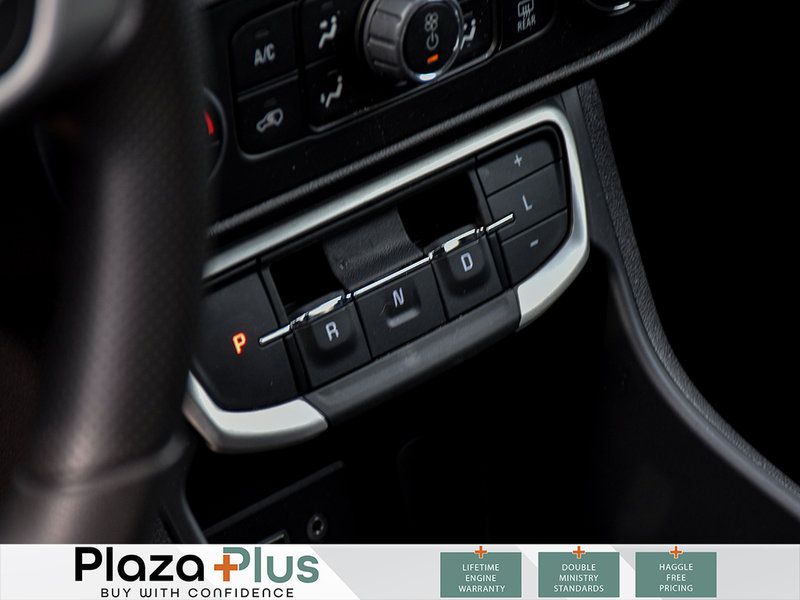 2024 GMC Terrain SLE AWD | CLEAN CARFAX | HEATED SEATS | APPLE CARPLAY + ANDROID AUTO | KEYLESS ENTRY