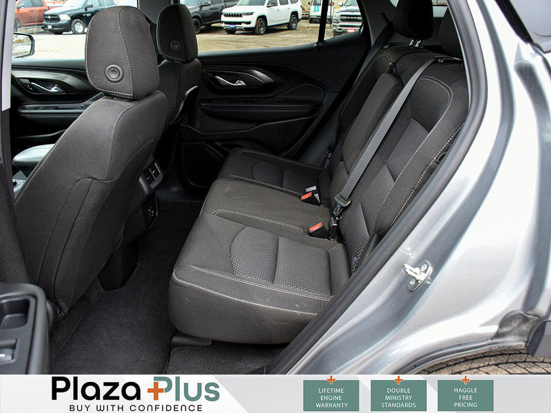 2024 GMC Terrain SLE AWD | CLEAN CARFAX | HEATED SEATS | APPLE CARPLAY + ANDROID AUTO | KEYLESS ENTRY