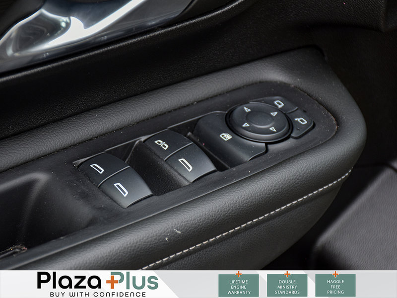 2024 GMC Terrain SLE AWD | CLEAN CARFAX | HEATED SEATS | APPLE CARPLAY + ANDROID AUTO | KEYLESS ENTRY