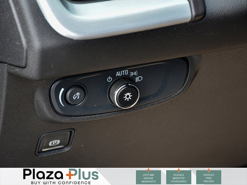 2024 GMC Terrain SLE AWD | CLEAN CARFAX | HEATED SEATS | APPLE CARPLAY + ANDROID AUTO | KEYLESS ENTRY