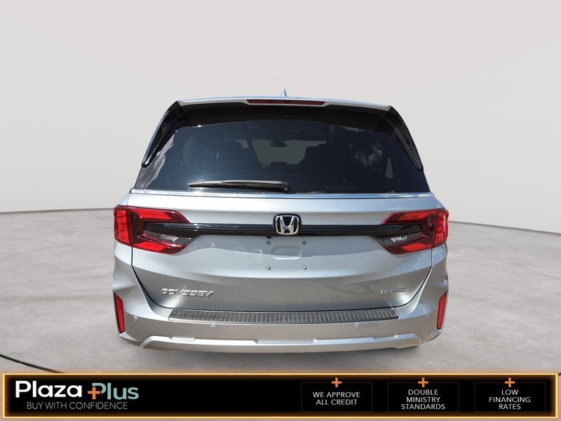 2026 Honda Odyssey Touring Touring Auto