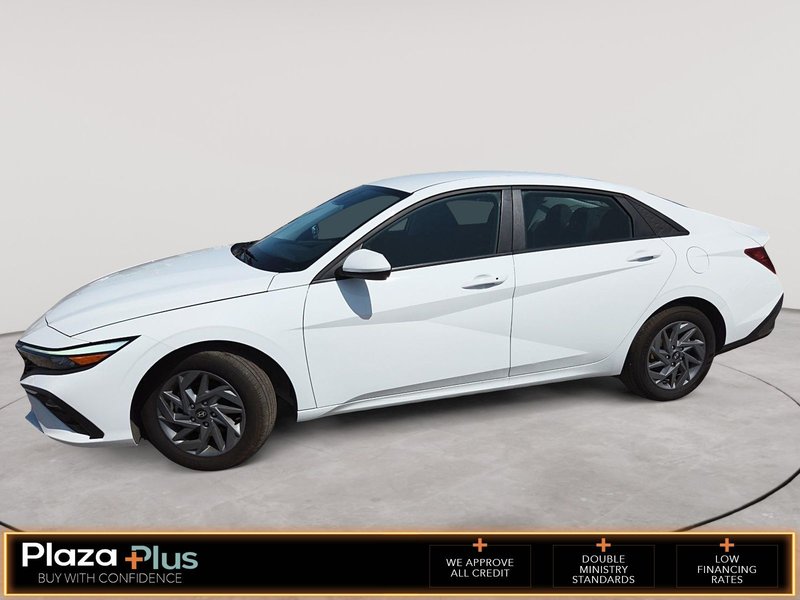 2025 Hyundai Elantra Preferred Preferred IVT