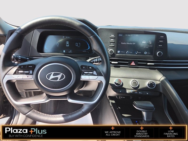 2025 Hyundai Elantra Preferred Preferred IVT
