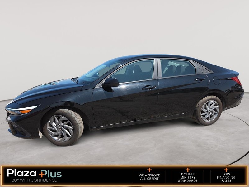 2025 Hyundai Elantra Preferred Preferred IVT