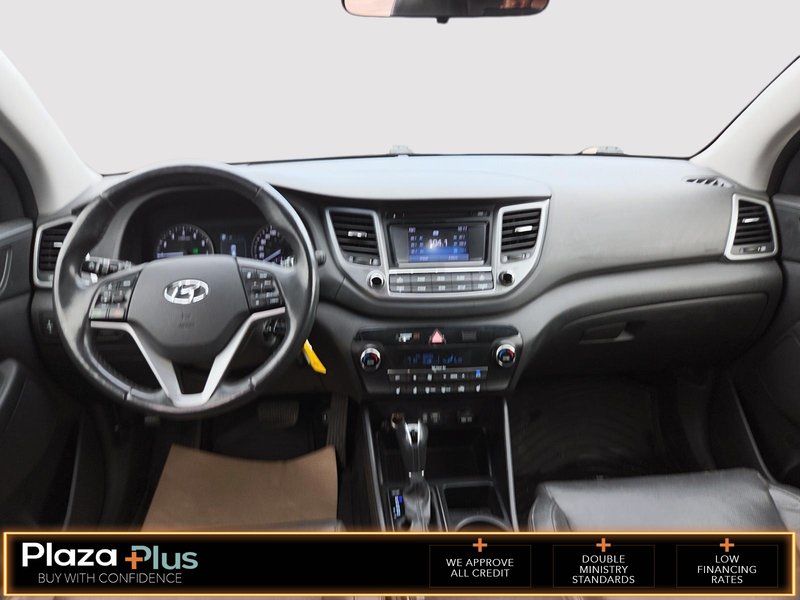 2017 Hyundai Tucson SE AWD 4dr 2.0L SE