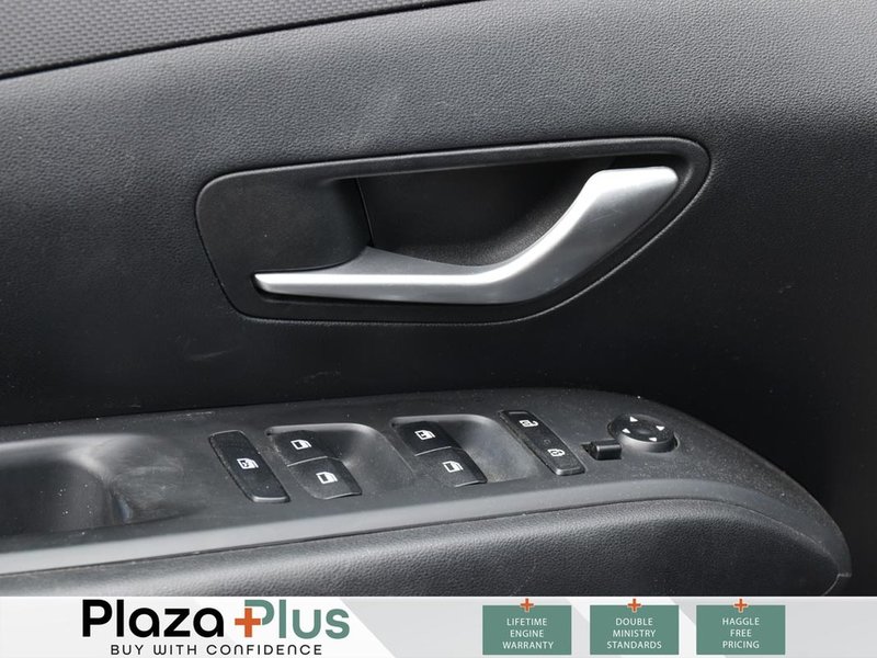 2022 Hyundai Tucson Essential HEATED SEATS | AWD | CARPLAY + ANDROID AUTO