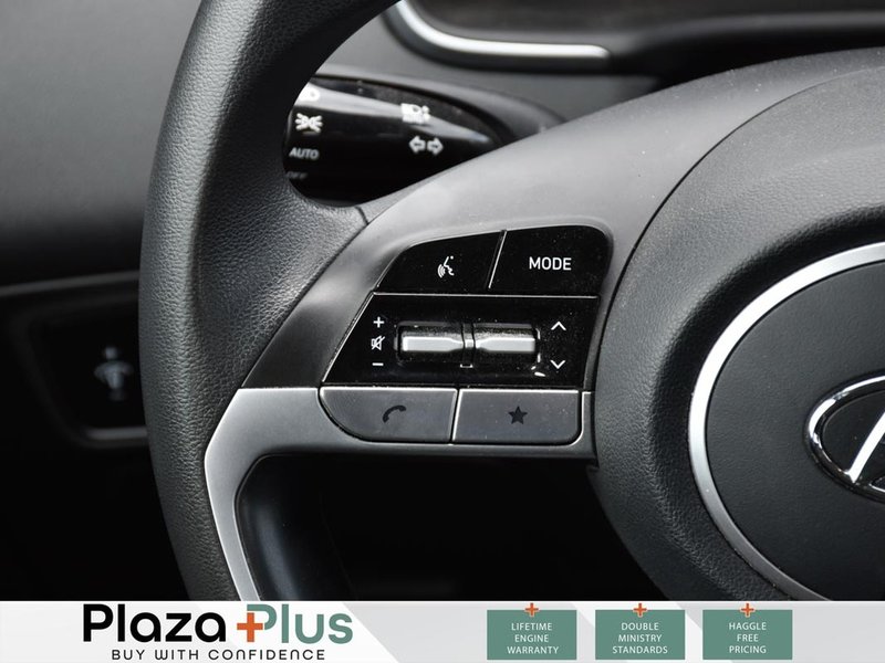 2022 Hyundai Tucson Essential HEATED SEATS | AWD | CARPLAY + ANDROID AUTO