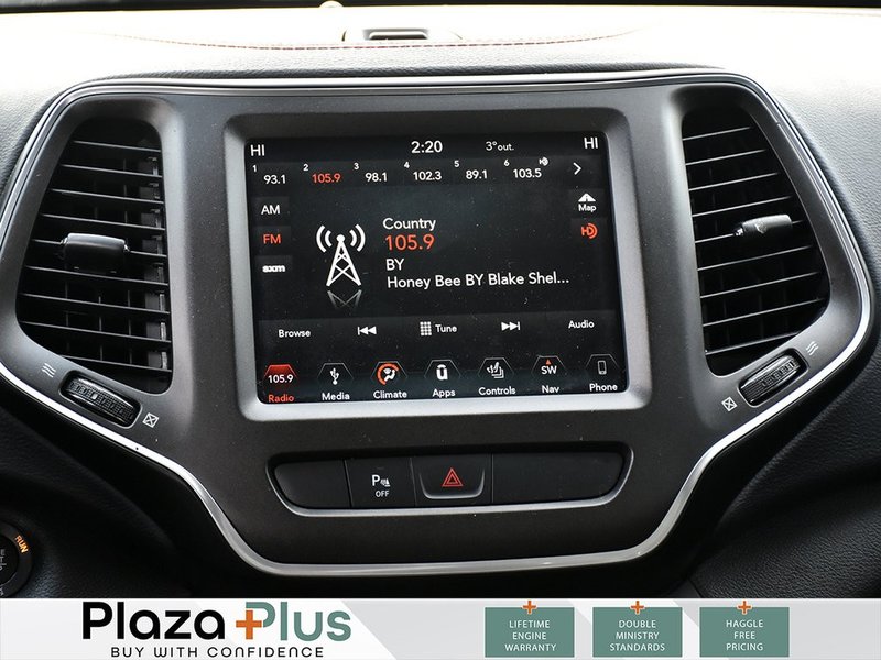 2019 Jeep Cherokee Trailhawk POWER LIFT GATE/V6/HEATED WHEEL/HEATED SEATS/APPLE CAR PLAY