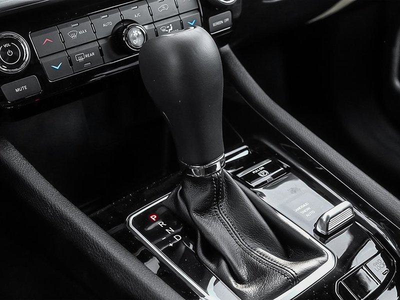 2024 Jeep Compass NORTH BRAND NEW!! PRICED TO SELL