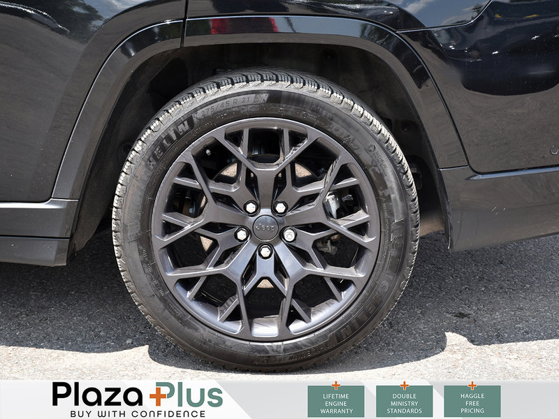 2023 Jeep Grand Cherokee L Summit Reserve AIR SUSPENSION | PASSENGER SCREEN | TAN LEATHER