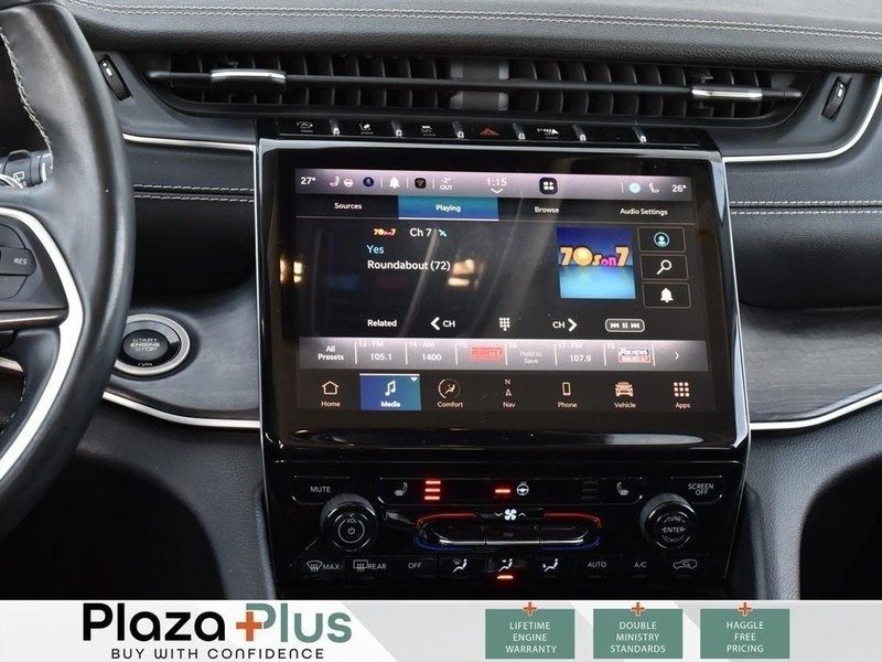 2022 Jeep Grand Cherokee Limited HEATED FRONT AND REAR SEATS/HEATED WHEEL/LEATHER/PREMIUM SOUND/APPLE CAR PLAY