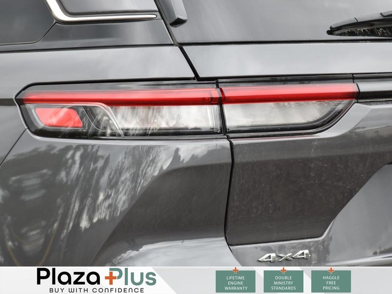 2022 Jeep Grand Cherokee Limited HEATED FRONT AND REAR SEATS/HEATED WHEEL/LEATHER/PREMIUM SOUND/APPLE CAR PLAY