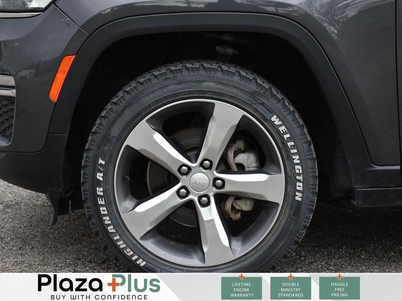 2022 Jeep Grand Cherokee Limited HEATED FRONT AND REAR SEATS/HEATED WHEEL/LEATHER/PREMIUM SOUND/APPLE CAR PLAY