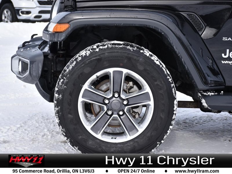 2018 Jeep Wrangler Unlimited Sahara LEATHER SEATS | LOW KM | ALLOY RIMS