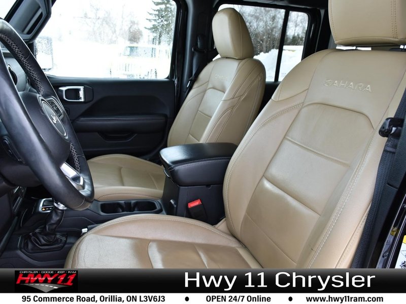 2018 Jeep Wrangler Unlimited Sahara LEATHER SEATS | LOW KM | ALLOY RIMS