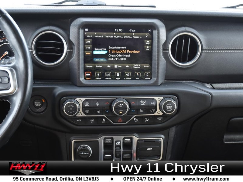 2018 Jeep Wrangler Unlimited Sahara LEATHER SEATS | LOW KM | ALLOY RIMS