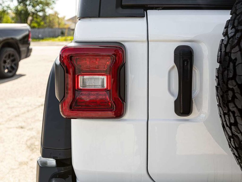 2024 Jeep Wrangler Rubicon RUBICON 4 DOOR 4x4   3.6L V6 ENGINE