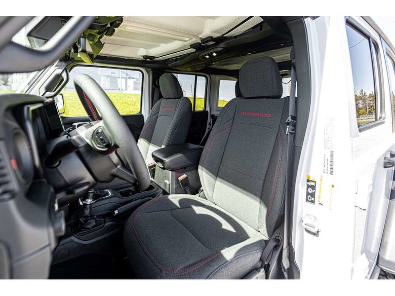 2024 Jeep Wrangler Rubicon RUBICON 4 DOOR 4x4   3.6L V6 ENGINE