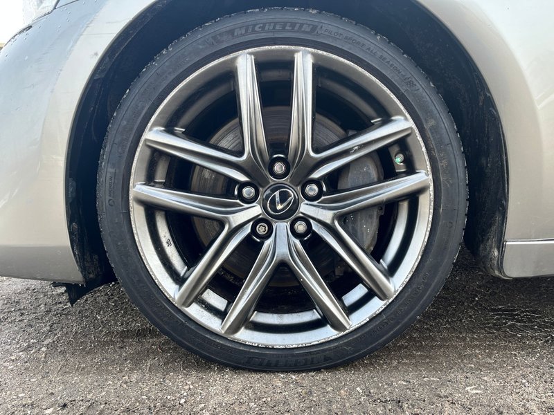 2018 Lexus IS 300 F SPORT F-SPORT/SILVER/RED LEATHER/SUNROOF/HEATED SEATS