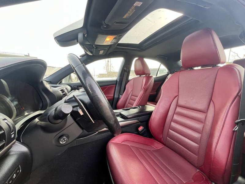 2018 Lexus IS 300 F-SPORT/SILVER/RED LEATHER/SUNROOF/HEATED SEATS