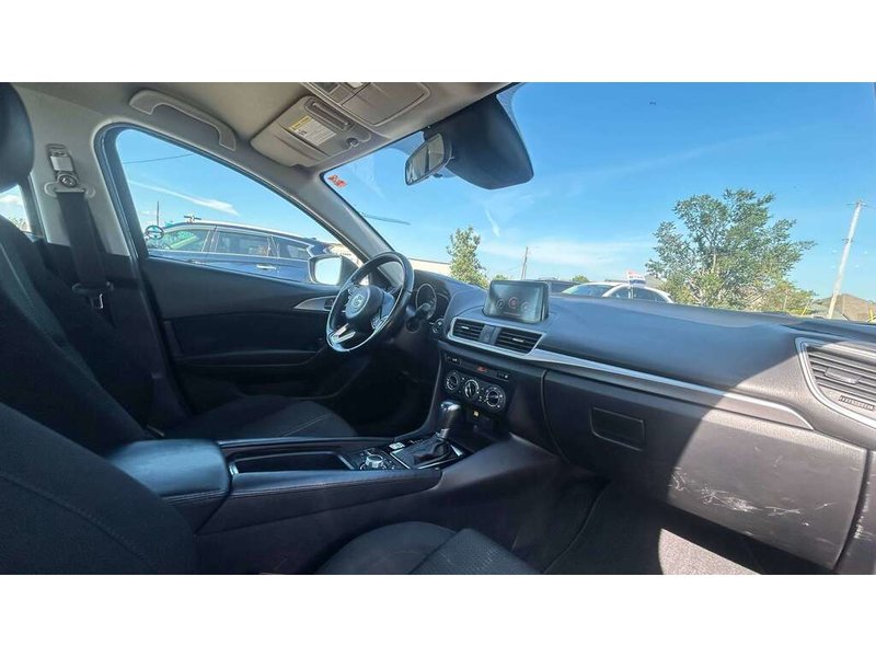 2018 Mazda 3 GS GS Auto