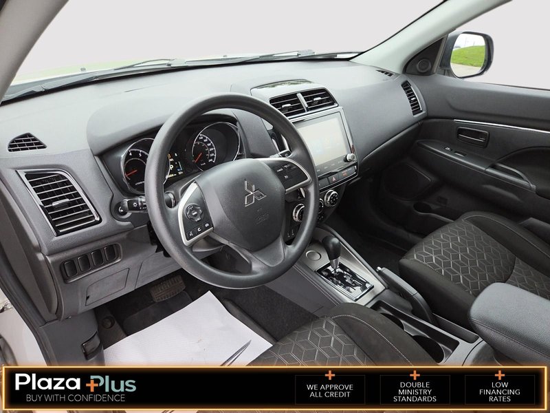 2023 Mitsubishi RVR SE Clean CarFax / SE FWD / Certified