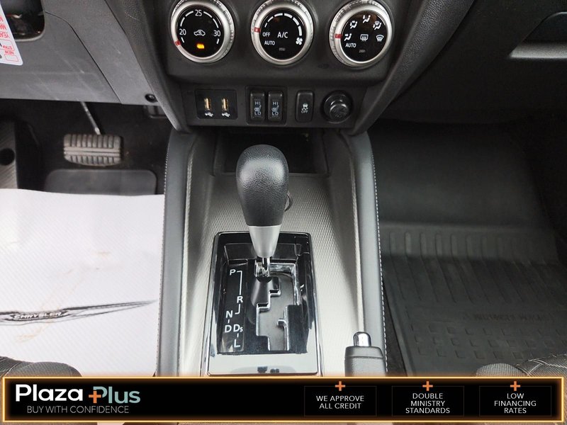 2023 Mitsubishi RVR SE Clean CarFax / SE FWD / Certified