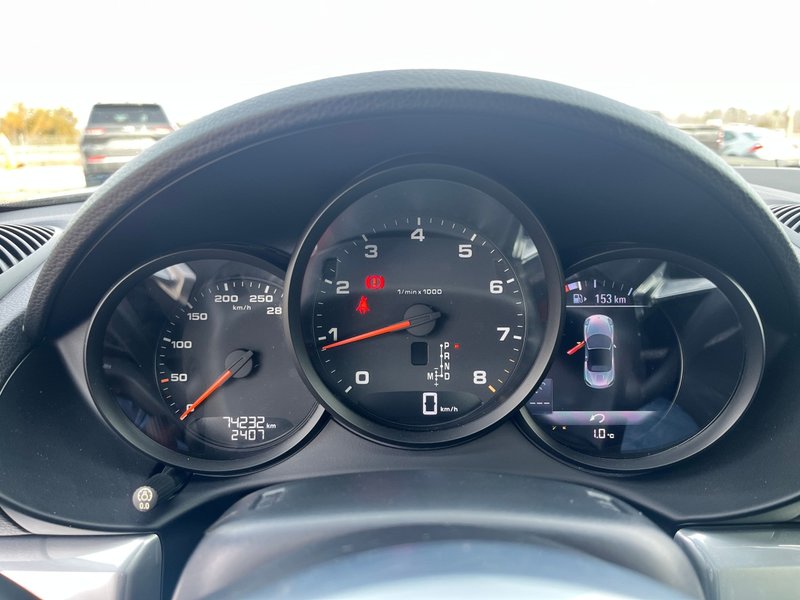 2018 Porsche 718 Boxster BASE HEATED AND COOLED SEATS/POWER TOP/AUTOMATIC/LEATHER/BACK UP CAMERA/POWER SEATS