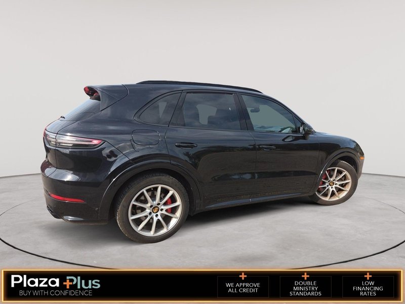 2021 Porsche Cayenne GTS PREMIUM PLUS PKG/BORDEAUX RED INTERIOR/ASSITANCE PKG/REAR ENTERTAINMENT/SPORT CHRONO PKG