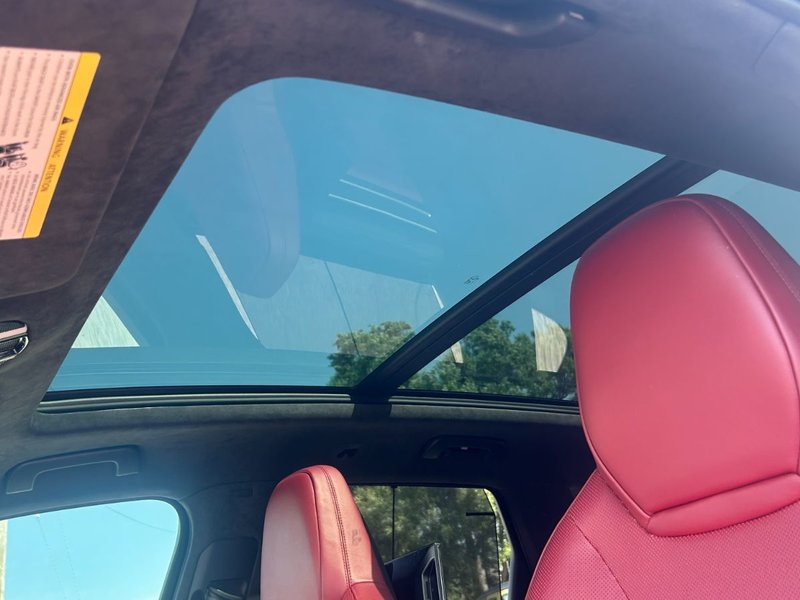 2021 Porsche Cayenne GTS PREMIUM PLUS PKG/BORDEAUX RED INTERIOR/ASSITANCE PKG/REAR ENTERTAINMENT/SPORT CHRONO PKG