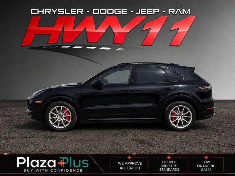 2021 Porsche Cayenne GTS PREMIUM PLUS PKG/BORDEAUX RED INTERIOR/ASSITANCE PKG/REAR ENTERTAINMENT/SPORT CHRONO PKG